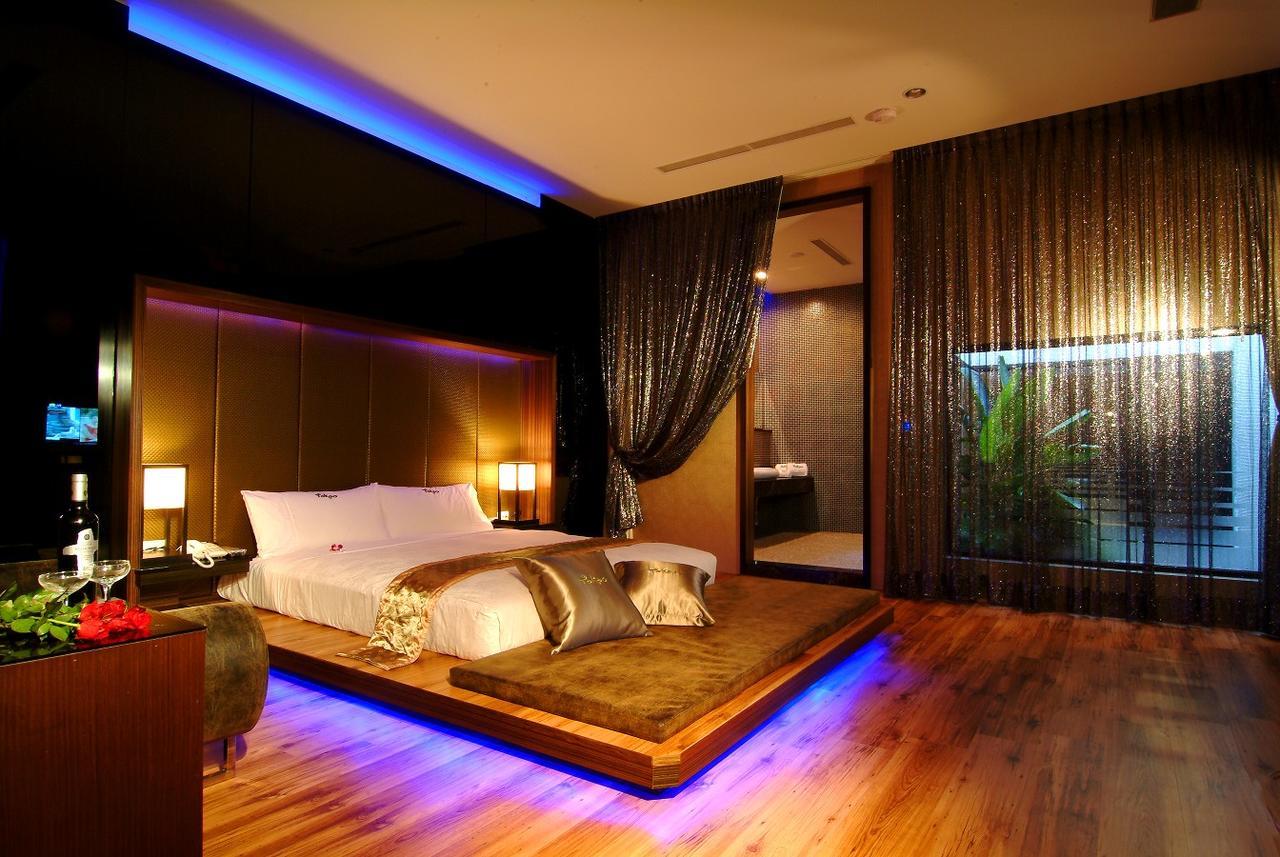 Takao Love Motel Kaohsiung Extérieur photo