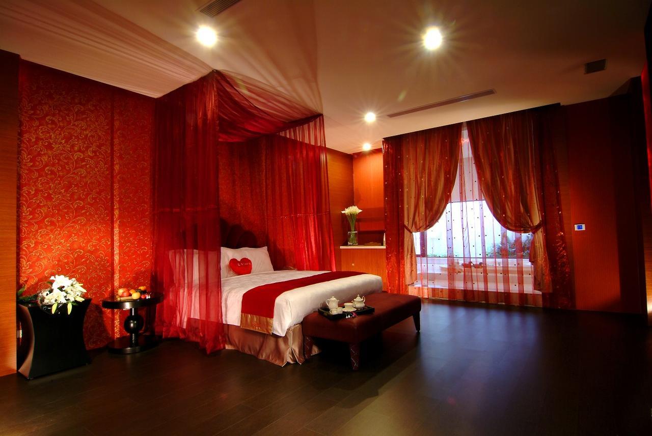 Takao Love Motel Kaohsiung Extérieur photo